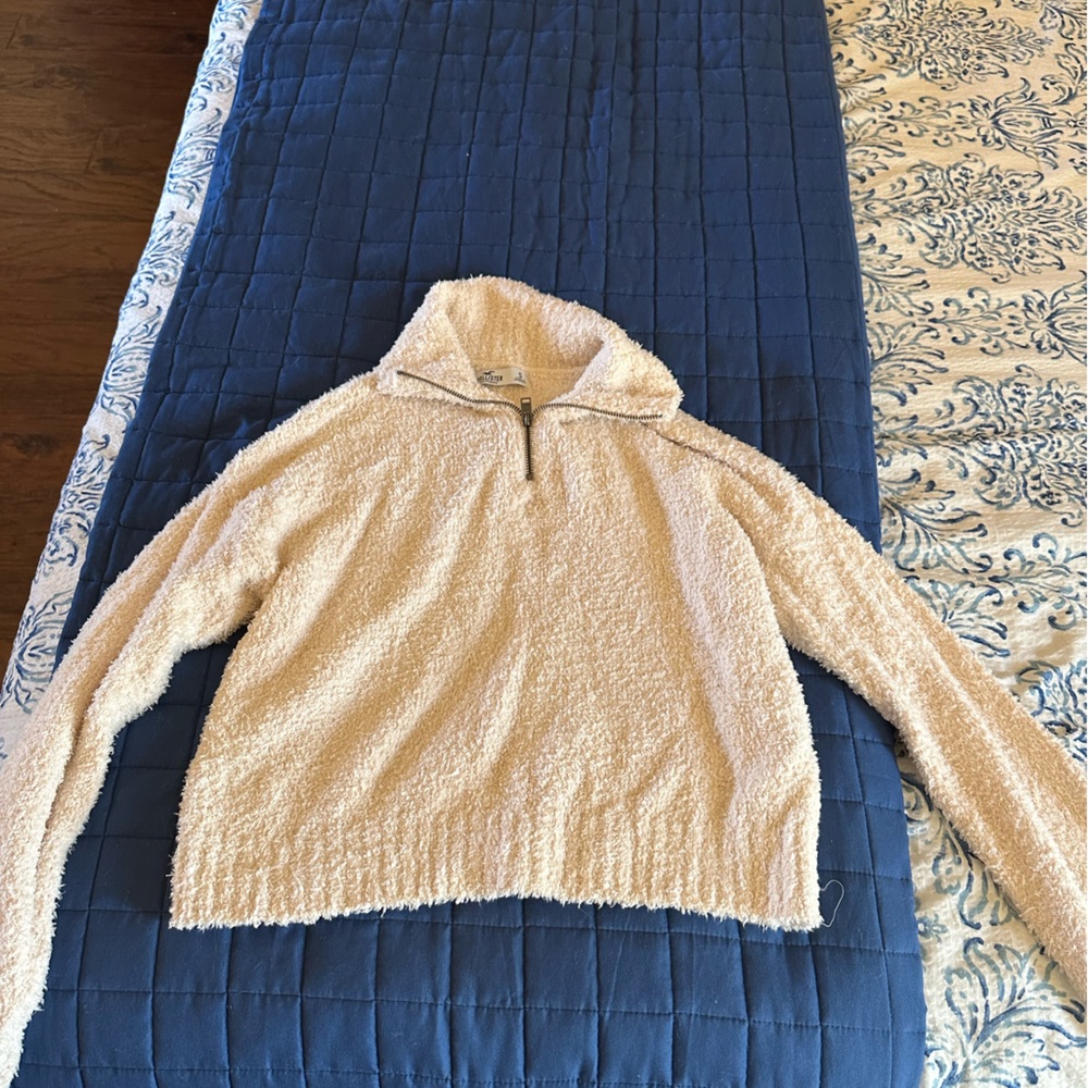 Cropped sweater
